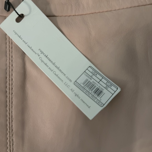 Baby Pink 100% lamb leather mini skirt - Picture 10 of 10